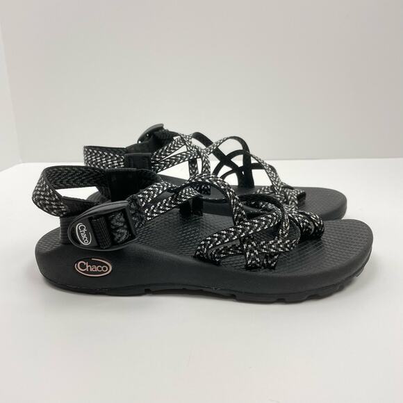 Chaco | ZX/2 Classic Black & White Outdoor Hiking Sandals - Picture 4 of 9